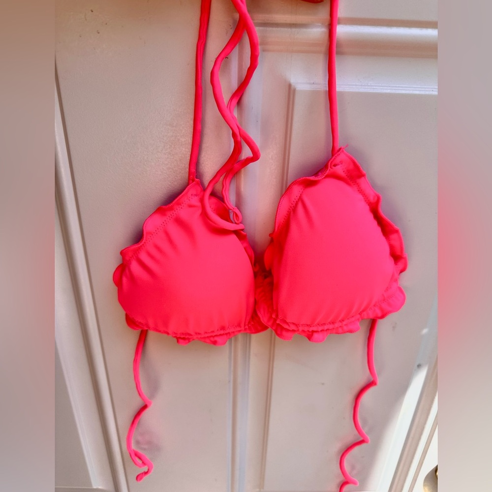 4GIVENESS Hot Pink String triangle ruffle bikini size S - Picture 4 of 6